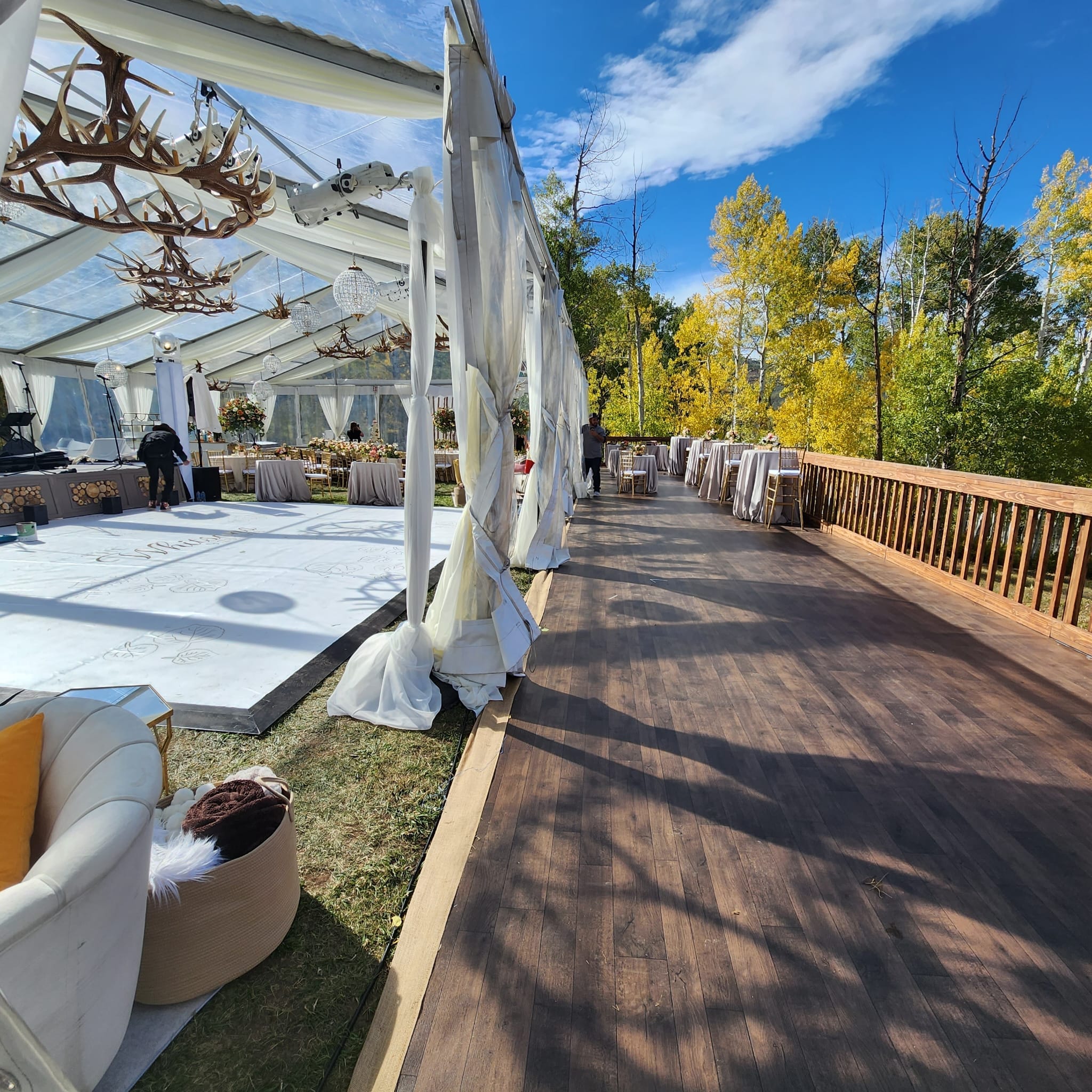 outdoor wedding reception