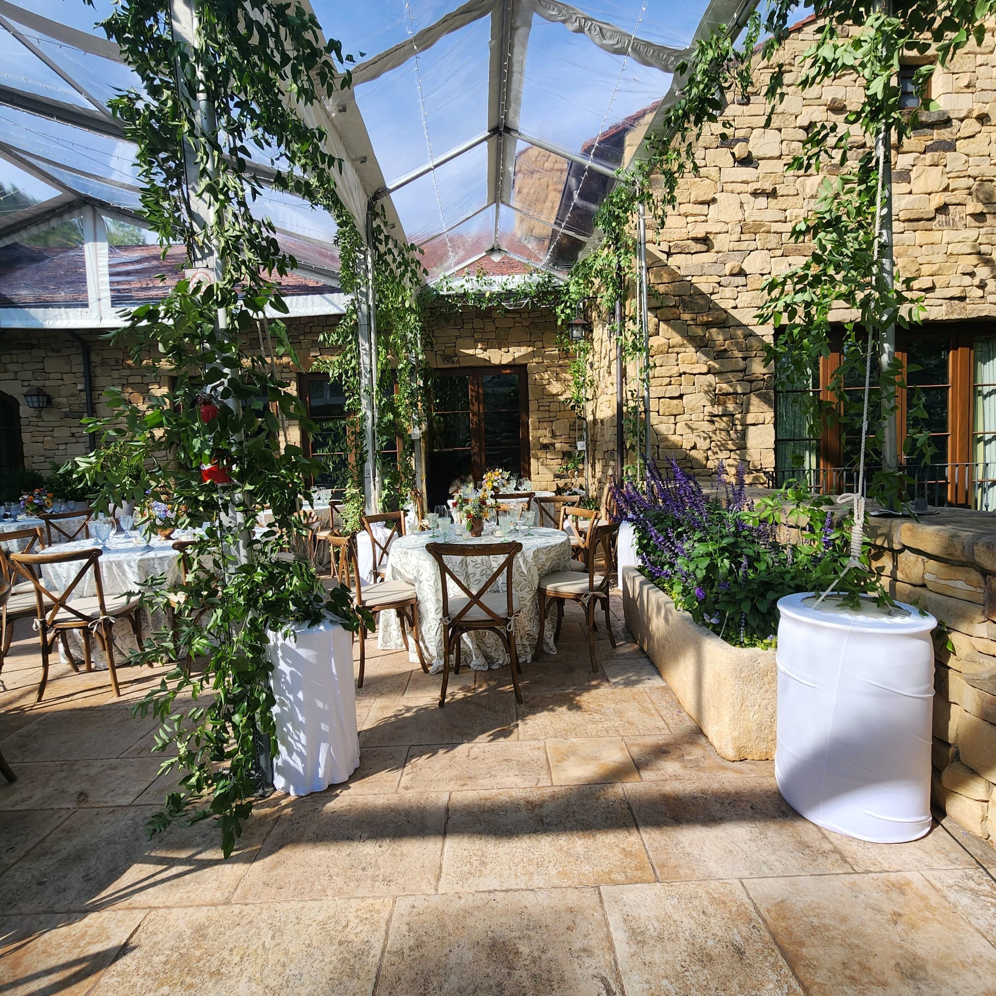 wedding reception table and chair rentals